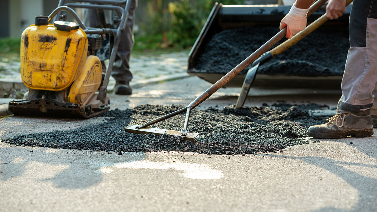 What is Asphalt Resurfacing, Asphalt Paving Contractors